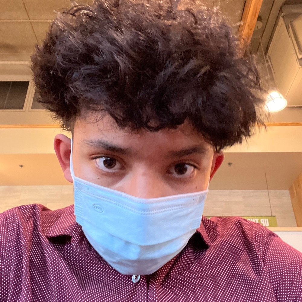 Meet your Posher, Alejandro